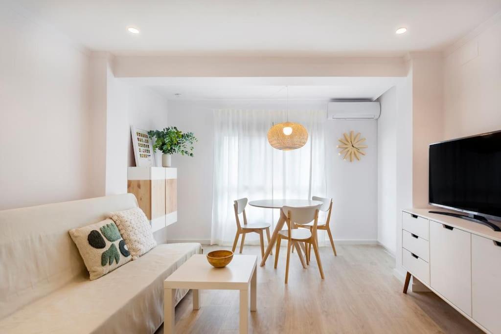 Coqueto Apartamento Junto A La Playa. La Pobla de Farnals Eksteriør billede