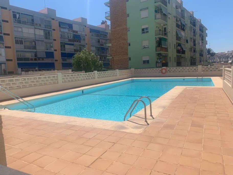 Coqueto Apartamento Junto A La Playa. La Pobla de Farnals Eksteriør billede